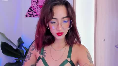 Snapshot of melodie_roy chatting on 12, 2, 2025 Melodie Roy 999 online show from 12, 2, 2025