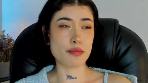 Snapshot of melody_suarez chatting on 5, 1, 2025 MELODY online show from 5, 1, 2025