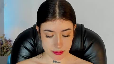 Snapshot of melody_suarez chatting on 7, 1, 2025 MELODY online show from 7, 1, 2025