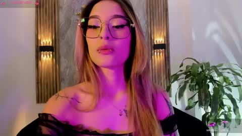 Snapshot of melodylanee chatting on 4, 6, 2026 melodylanee online show from 4, 6, 2026
