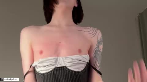 Snapshot of melodyxlove chatting on 12, 11, 2025 Melody 3 - online show from 12, 11, 2025