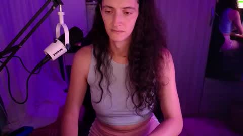 Megumi  Aina online show from 9, 10, 2025