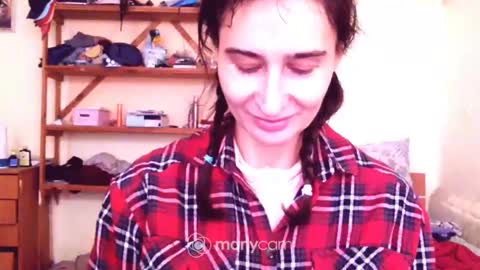 Yummygirl online show from 1, 1, 2025