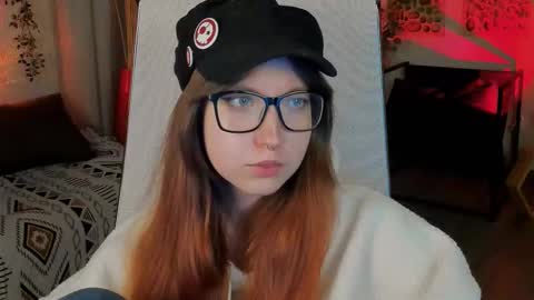 Mia online show from 5, 10, 2025