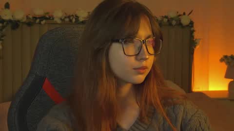 Mia online show from 8, 10, 2025