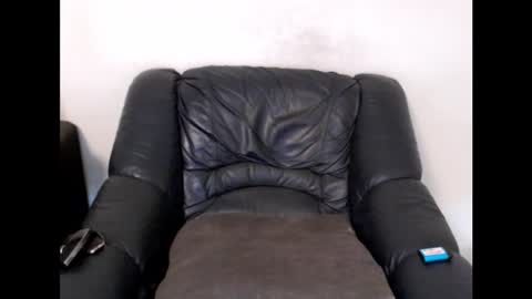 memyself8 online show from 19, 9, 2025