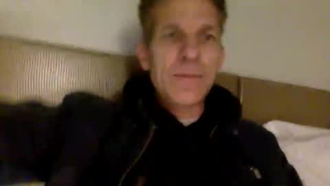 Snapshot of men2024again chatting on 11, 11, 2025 Andres online show from 11, 11, 2025