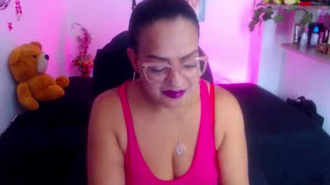 menfismuller online show from 8, 10, 2025