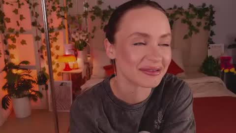 Snapshot of meow_nancy chatting on 10, 7, 2026 Heeyyooo Im Nans Subscribe to me I will be glad online show from 10, 7, 2026