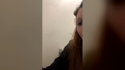 meowzers777 online show from 17, 12, 2025