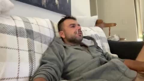 Mercedes190d online show from 16, 2, 2026