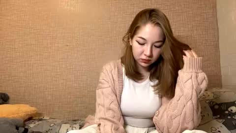 Milana Stone online show from 17, 10, 2025