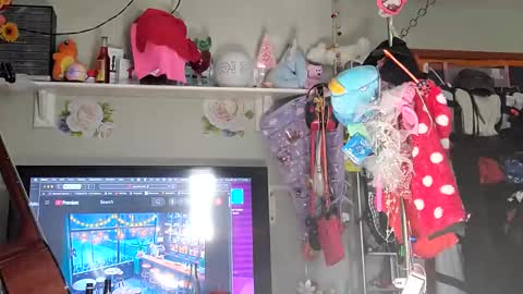 Snapshot of merelyalover chatting on 28, 1, 2025 gurlnips online show from 28, 1, 2025