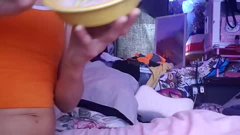 Snapshot of merelyalover chatting on 5, 2, 2025 gurlnips online show from 5, 2, 2025