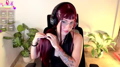 laura 3 i am independent model online show from 19, 9, 2025