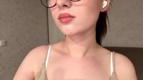 Rina online show from 9, 10, 2025