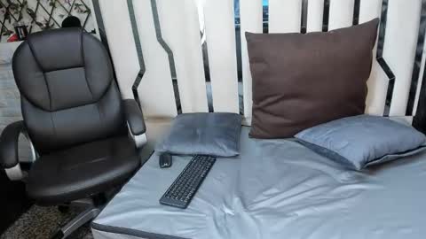 Snapshot of meriland_hh chatting on 21, 5, 2026 Meriland online show from 21, 5, 2026