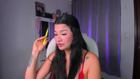 instagram fernandatoloza01  online show from 5, 12, 2025