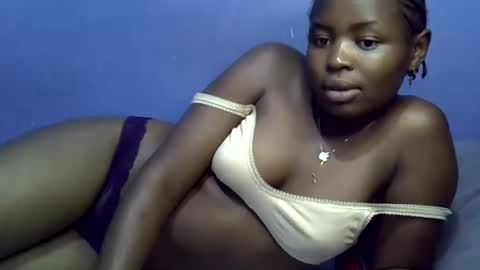 merlin_queen online show from 11, 10, 2025