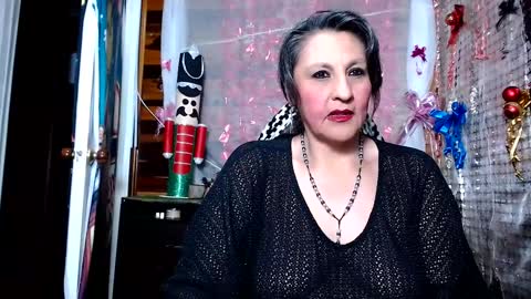 Snapshot of merlyna_goldens chatting on 20, 12, 2024 My next birthday is December 11th. online show from 20, 12, 2024