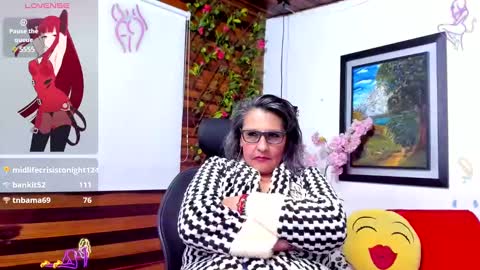 Snapshot of merlyna_goldens chatting on 18, 1, 2025 My next birthday is December 11th. online show from 18, 1, 2025