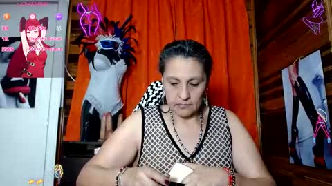 Snapshot of merlyna_goldens chatting on 24, 1, 2025 My next birthday is December 11th. online show from 24, 1, 2025