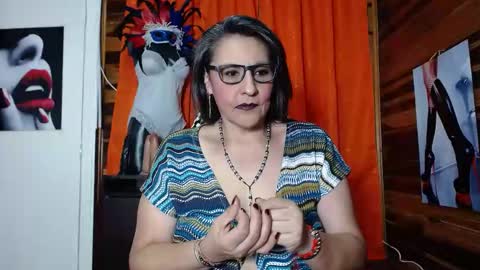 Snapshot of merlyna_goldens chatting on 28, 1, 2025 My next birthday is December 11th. online show from 28, 1, 2025