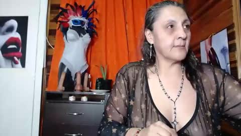 Snapshot of merlyna_goldens chatting on 6, 2, 2025 My next birthday is December 11th. online show from 6, 2, 2025