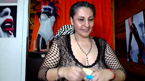 Snapshot of merlyna_goldens chatting on 28, 2, 2025 My next birthday is December 11th. online show from 28, 2, 2025