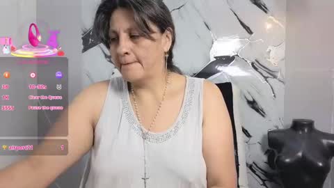 Snapshot of merlyna_goldens chatting on 10, 9, 2025 My next birthday is December 11th. online show from 10, 9, 2025