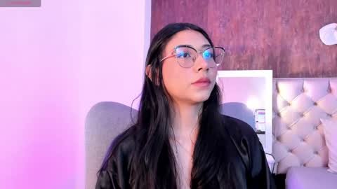MeryCroos online show from 7, 7, 2026