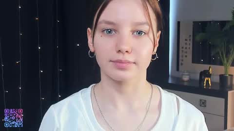 Lollita online show from 3, 3, 2025