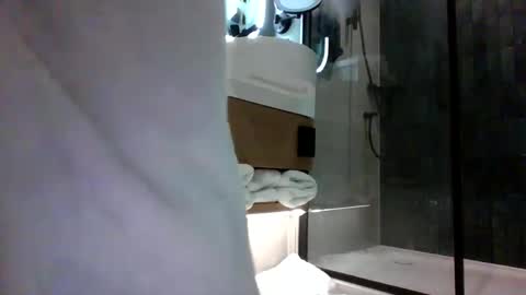 messagemeifyouwanttochatgmail online show from 18, 1, 2025