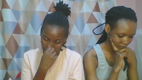Snapshot of messyluna chatting on 27, 7, 2026 meggy and bree online show from 27, 7, 2026