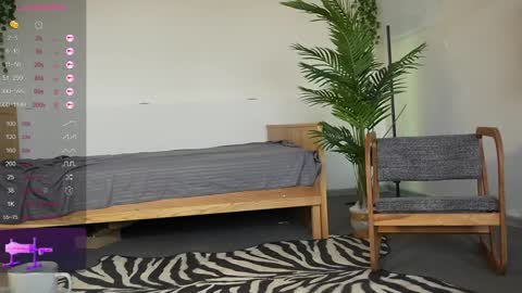 Stella online show from 27, 2, 2025