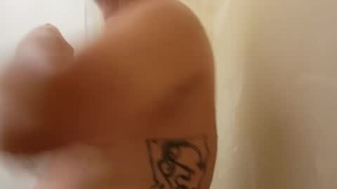 mexidaddycan online show from 4, 1, 2025