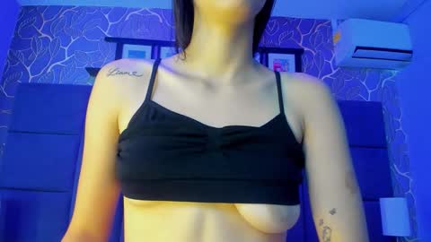 Snapshot of mey_doll chatting on 12, 9, 2025 Your Mey online show from 12, 9, 2025