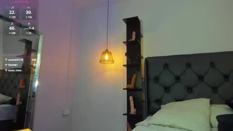 meylagia online show from 3, 3, 2025