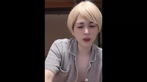 Snapshot of mgnhiroyuki chatting on 5, 10, 2025 mgnhiroyuki online show from 5, 10, 2025