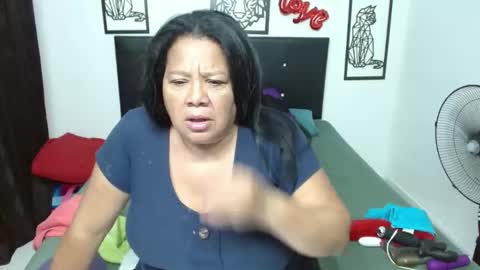 Snapshot of mhia1972 chatting on 26, 9, 2025 mhia1972 online show from 26, 9, 2025