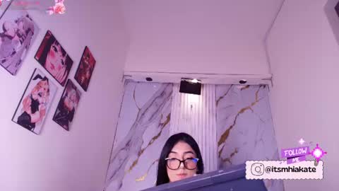 Mhia Kate online show from 14, 7, 2026