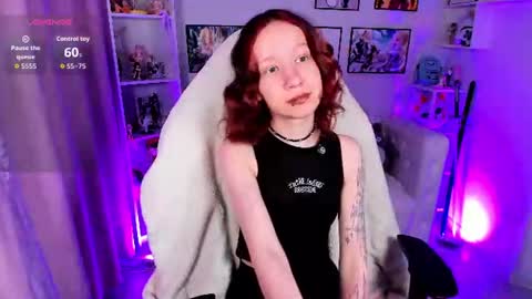 Snapshot of mi_mi_mia chatting on 20, 6, 2026 Mia online show from 20, 6, 2026