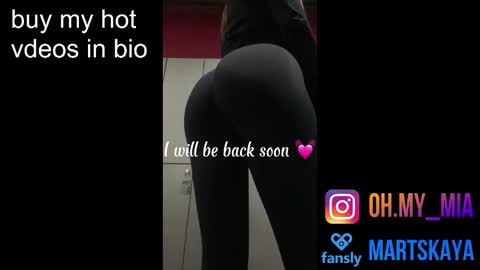 Snapshot of mia4sin chatting on 17, 10, 2025 Mia Martskaya online show from 17, 10, 2025