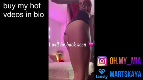 Snapshot of mia4sin chatting on 22, 10, 2025 Mia Martskaya online show from 22, 10, 2025