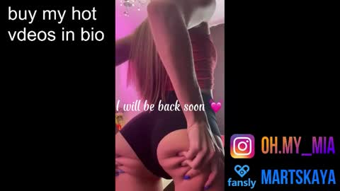 Snapshot of mia4sin chatting on 27, 10, 2025 Mia Martskaya online show from 27, 10, 2025