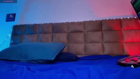 Emi online show from 30, 9, 2025