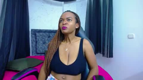 Snapshot of mia__thomson_ chatting on 16, 1, 2026 MIA online show from 16, 1, 2026