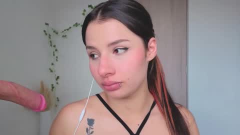 Snapshot of mia_adams66 chatting on 28, 10, 2025 Mia adams online show from 28, 10, 2025