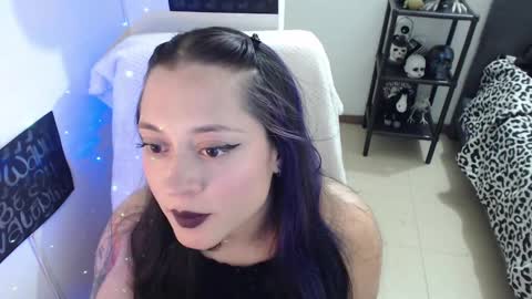 mia online show from 6, 3, 2025