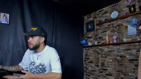 Mia and vincentt model indepent online show from 28, 10, 2025